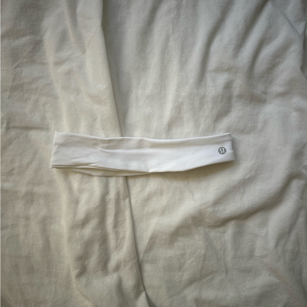 Lululemon Women's Luxtreme Training Headband White